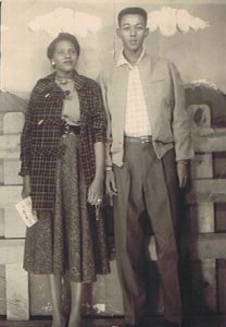 166178_1786145182314_7470951_n