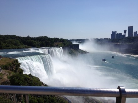 Here is a photo though that shows the boats out between the American and Canadian (Horseshoe) falls
